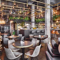 Restaurants & Bars